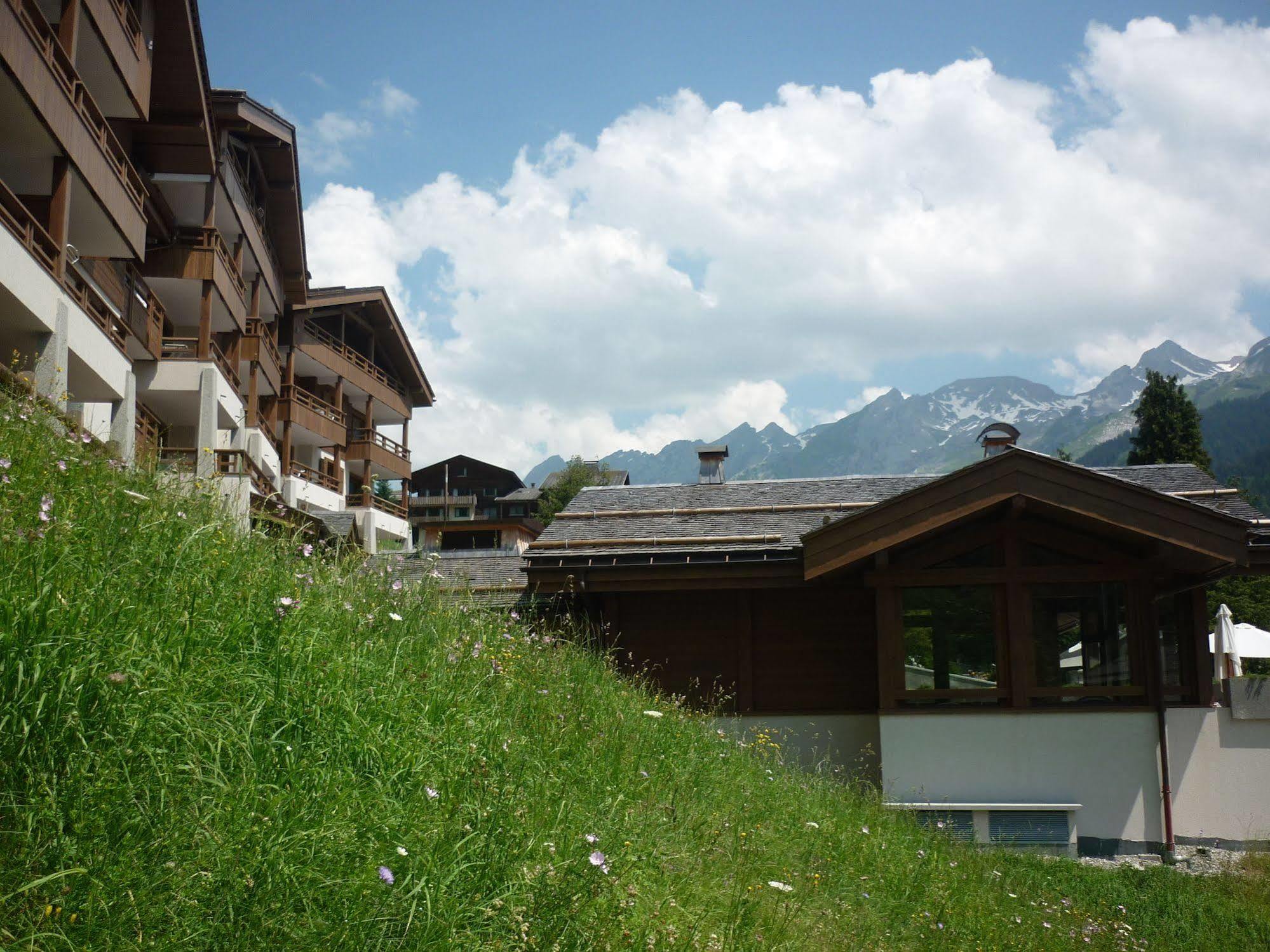 Appart hôtel Résidence - Les Grandes Alpes